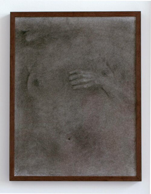 Corps, 2012. Fusain sur papier, 50x65 cm.